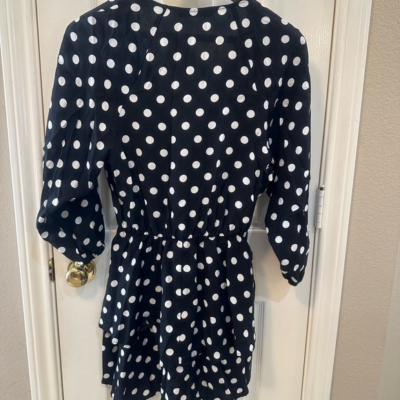 ZARA MINI Black Pullover V Neck Polka Dot Dress Batwing 2 Tier Skirt Size L NWT - Picture 5 of 12